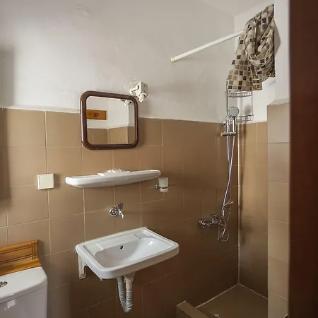 Konukevi Turk Evi 3*