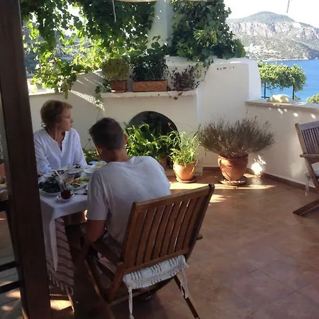 Turk Evi 3* Kalkan