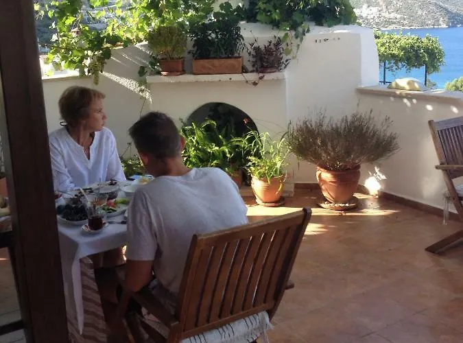 Turk Evi 3* Kalkan